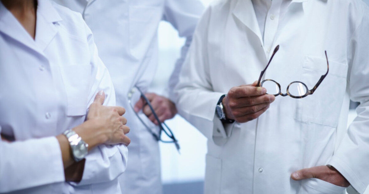 Sănătate: Lege adoptată pentru protecția cadrelor medicale și noi angajări