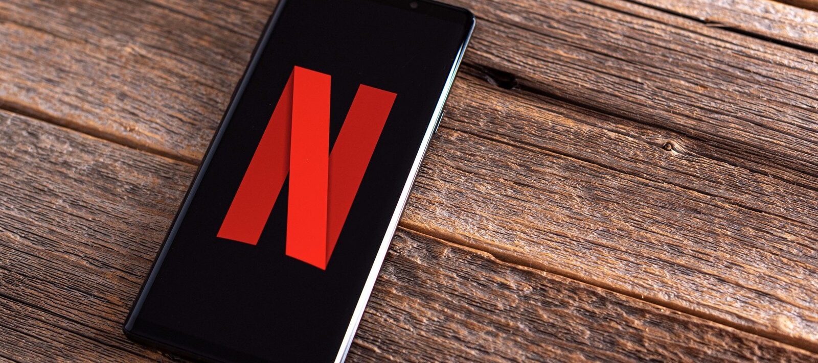Disney+ și Netflix: Liber la reclame contra streamingului gratuit