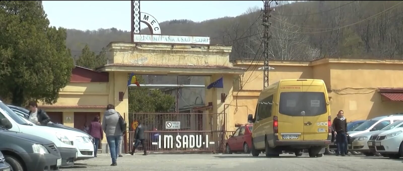 Sadu, salvată de armată: Sute de locuri noi de muncă la producția de muniție
