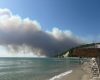 Halkidiki în flăcări: 300 evacuați pe mare din Siviri