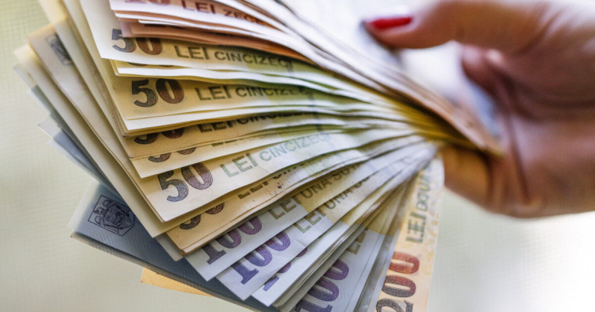 Delapidare record la Electrica: 4,5 milioane lei, schemă demascată