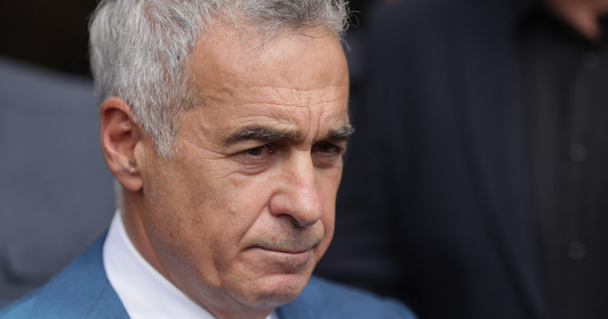 Georgescu, negare euro: Nicușor Dan, avertizat de un fost premier