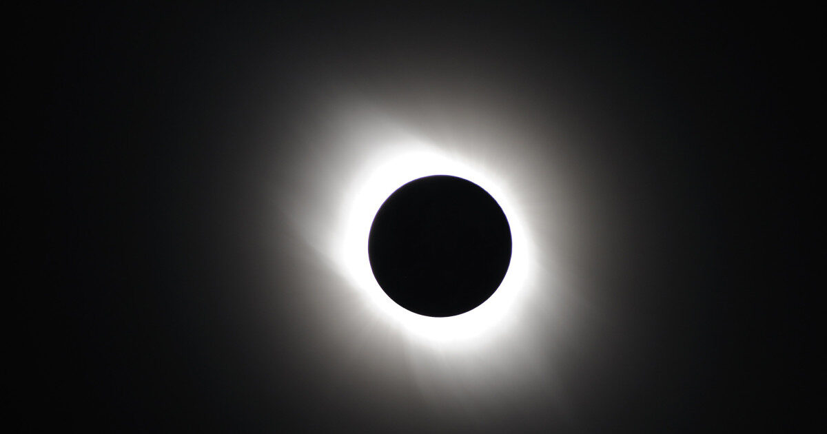 CE se teme Europa: Eclipsea solară, pericol pentru rețeaua energetică