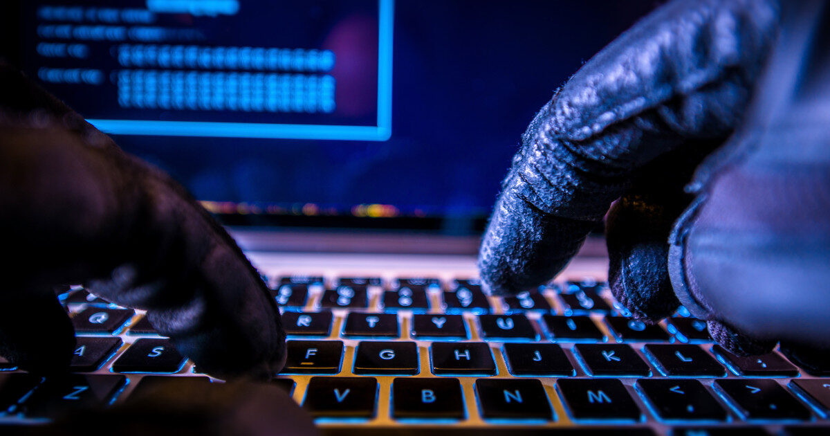 Franța sub asalt: 700.000 de contribuabili, victimele hackerilor