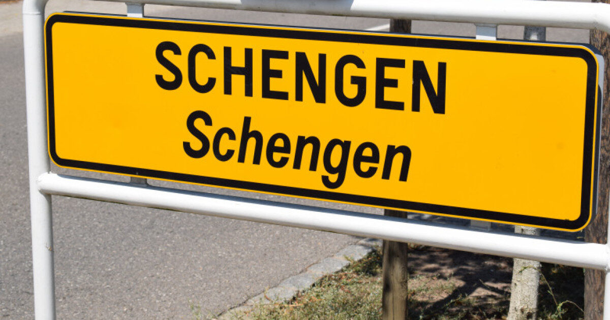 Schengen în Alertă: Spania blochează italienii, Italia retaliază