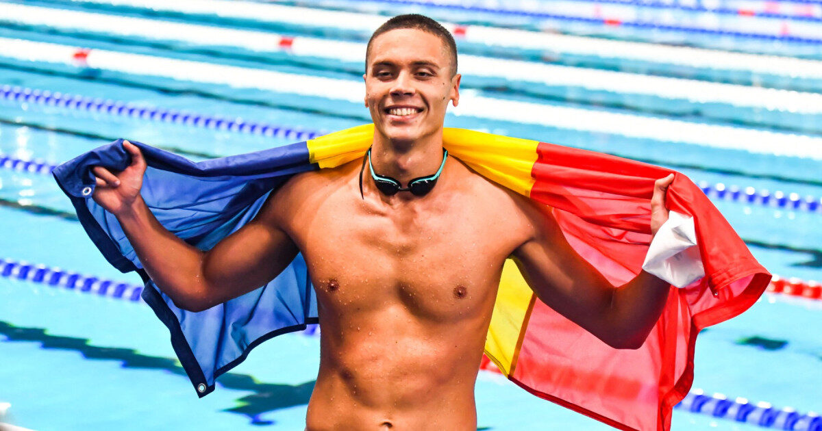 Popovici, campion european! Câți bani ia înotătorul