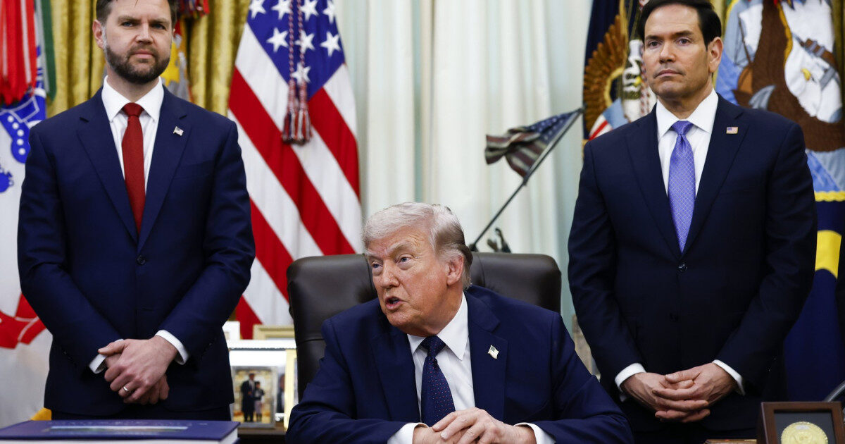 Trump, pe urmele succesorului: Avertismentul unui oficial SUA