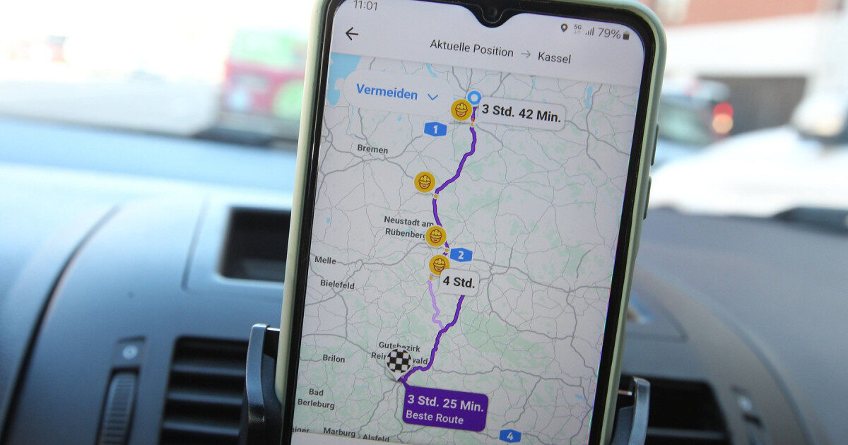 Waze ar putea ascunde radarele: Poliția pregătește noi măsuri