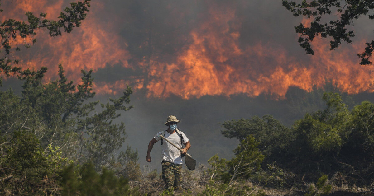 Grecia: Peste 280 de arestați pentru incendii, din ianuarie