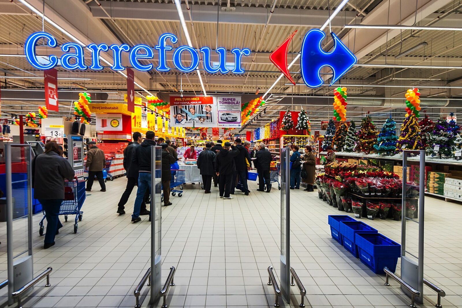 Carrefour România, acum Pavăl, unește Franța cu producția locală