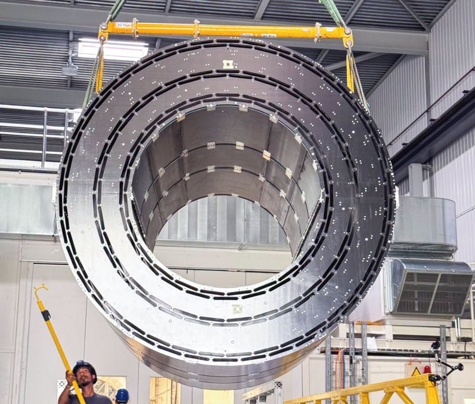 Piesa de viitor a CERN a ajuns la Geneva, modernizează LHC