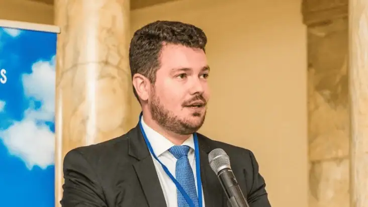 Nuclearelectrica: Șef pleacă surprinzător, după raport SMR critic