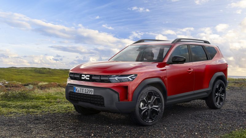 Dacia la munte iarna: Anvelope, lanțuri și dotări esențiale