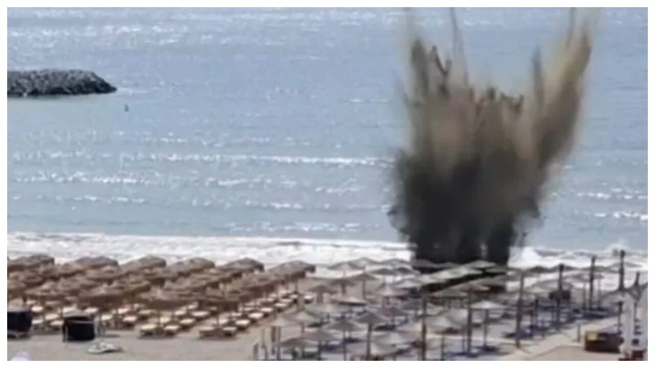 Drona cu explozibil detonată pe plaja de la Olimp