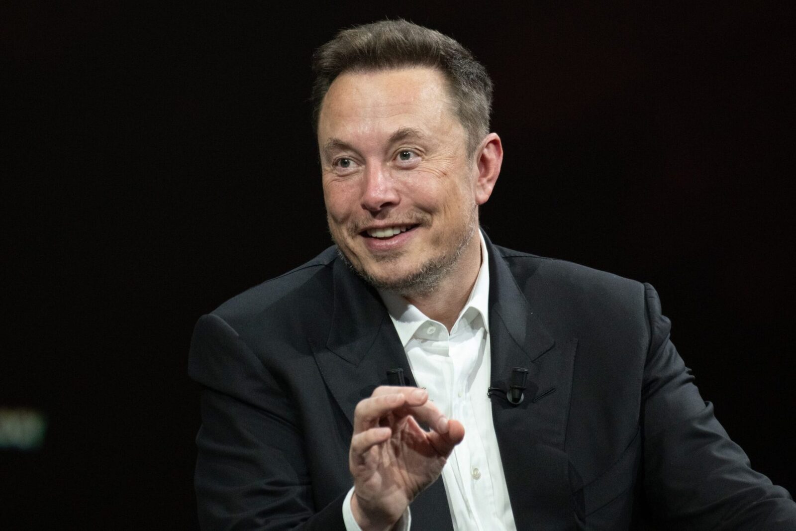 Musk, distins de Ucraina. Distincție de stat pentru miliardar