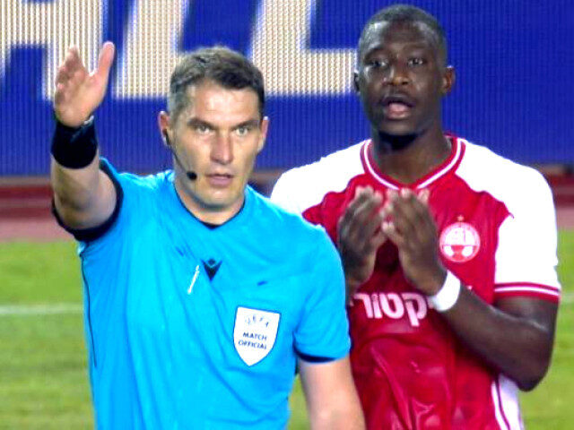 Djibril Diop dezvăluie vorbele lui Istvan Kovacs, înainte de roșu