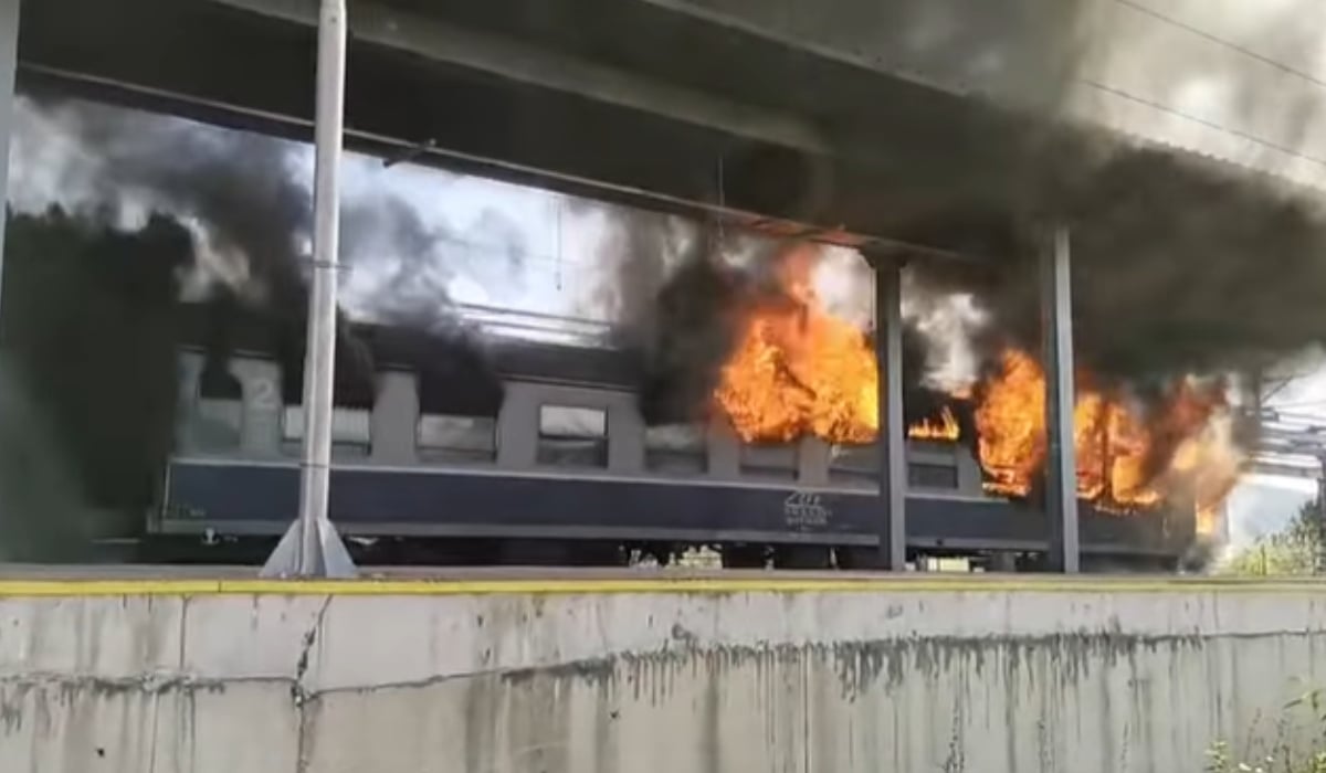 Incendiu la vagonul din spate al trenului, în gara Ilteu, Arad