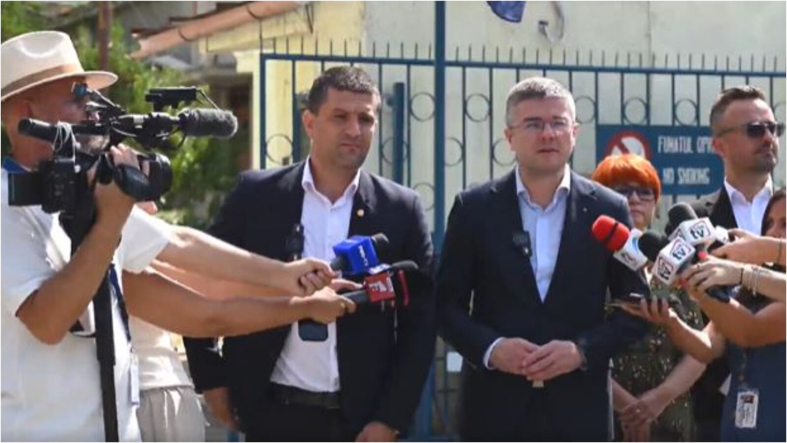 Fabrica de grafit de la Baia de Fier revine în doi ani