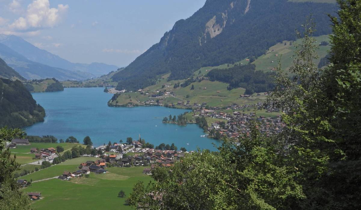 Averea în subteran: „caverne” de lux pentru miliardari