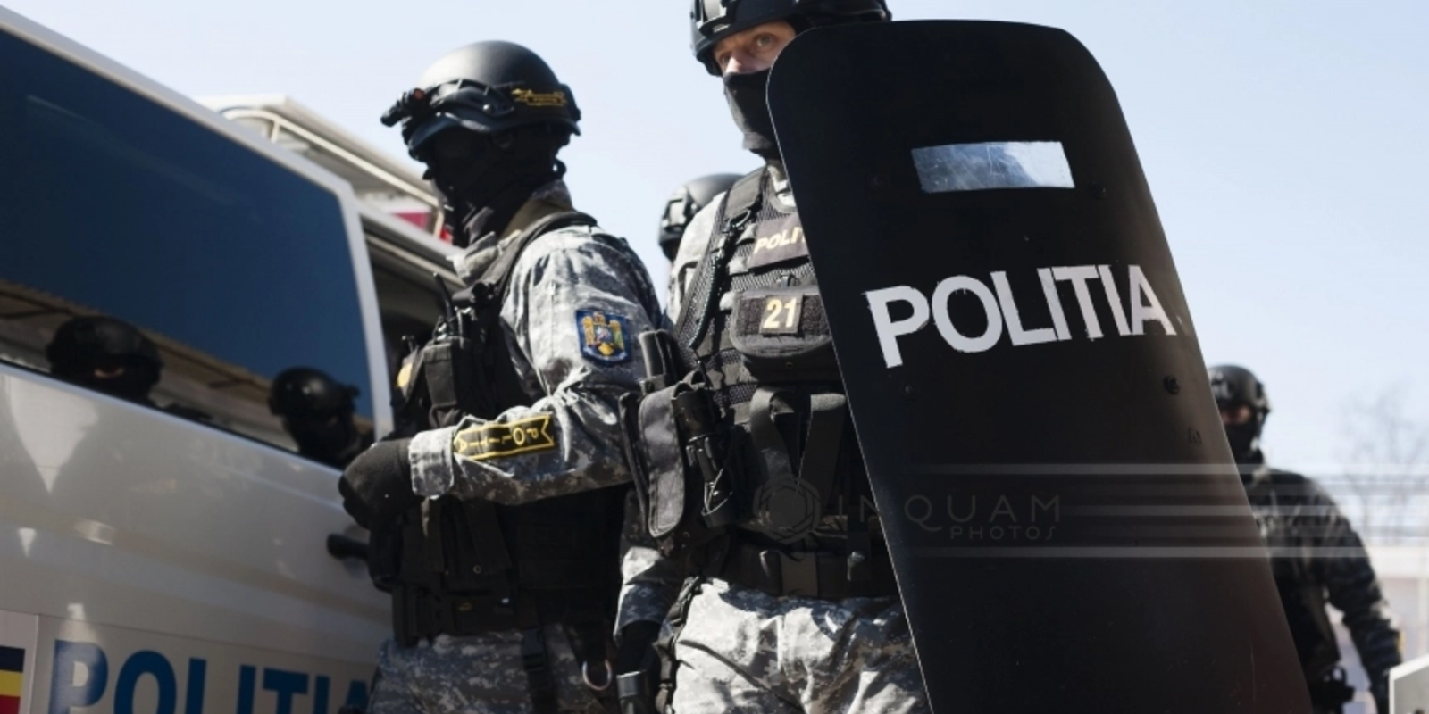 Polițiștii, în acțiune: Percheziții anti-atacuri la parcuri fotovoltaice