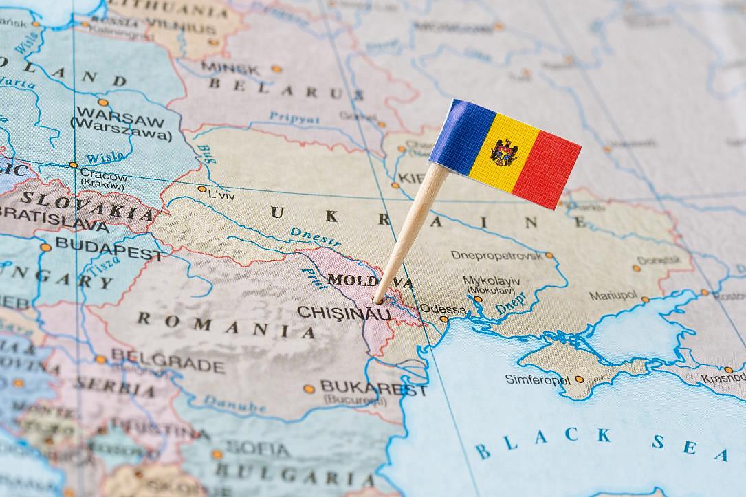 Bolojan: Legăturile România-Moldova, consolidate la 35 ani de independență Chișinău