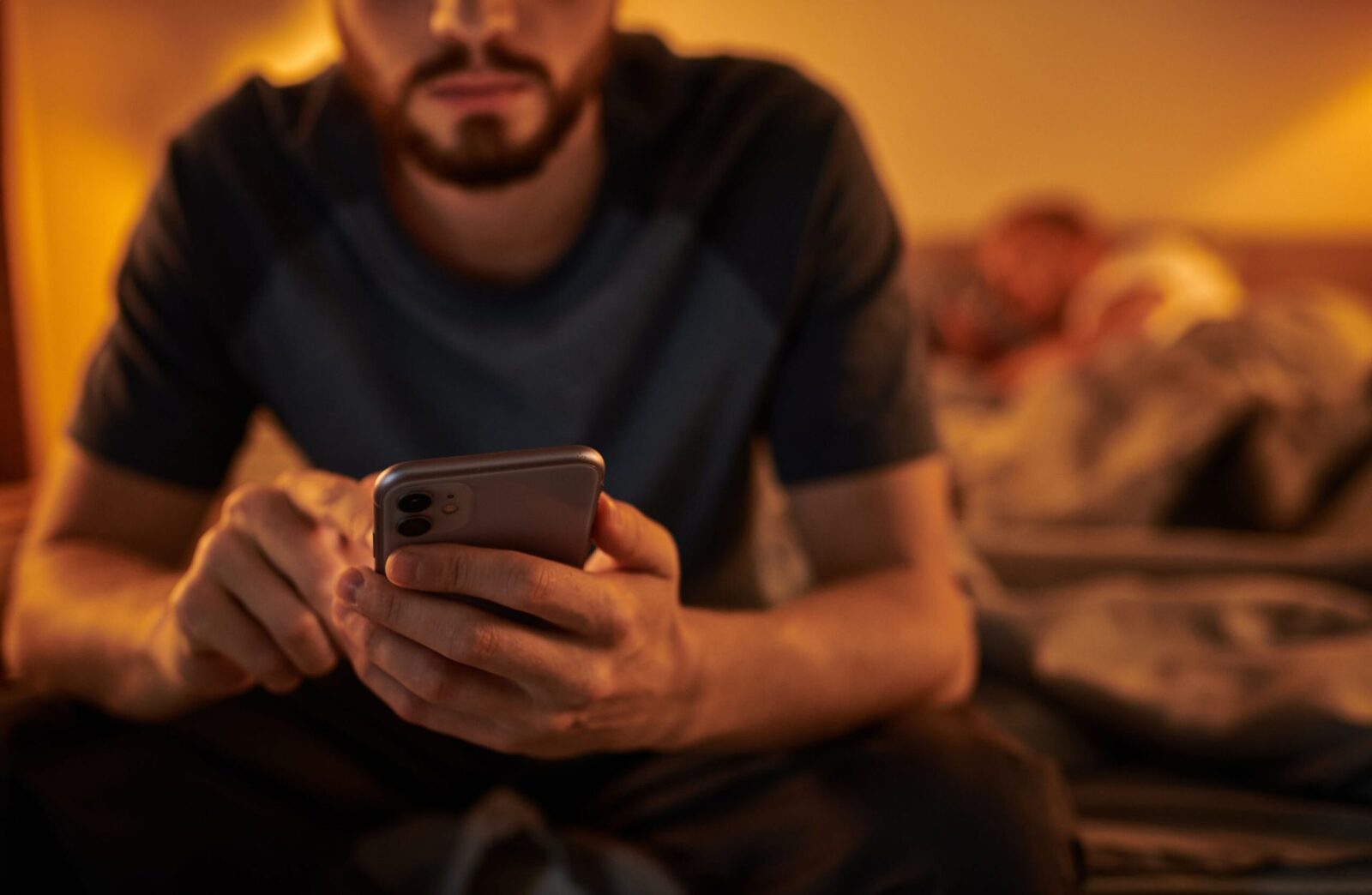 Ce ne atrag persoanele indisponibile? Psihologia explică