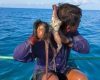 Caracatiță monstru atacă fața unui pescar în Filipine