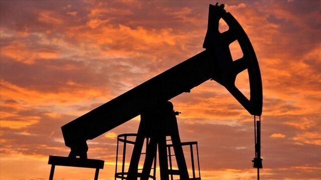 Petrolul american depășește 80 dolari: Tensiuni Iran-SUA strang Ormuzul