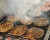 Pljeskavica sârbești: Acasă, mai bune ca burgerii