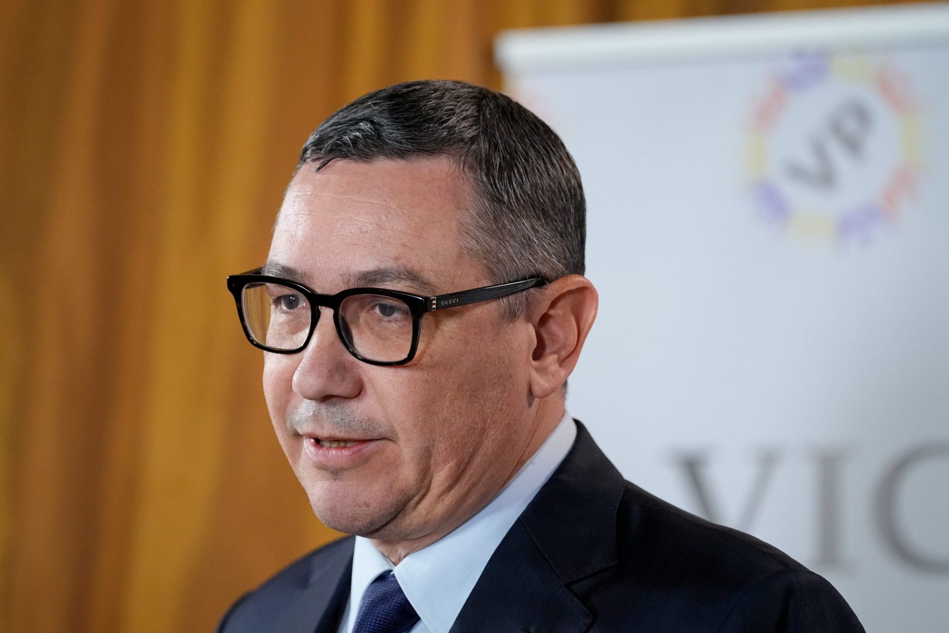 Ponta-l laudă pe Bolojan după votul ANI