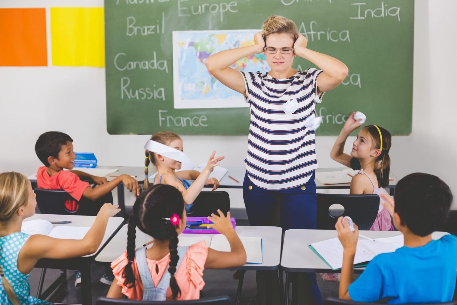 Profesorul poate pedepsi elevul? Sancțiunile permise, ce nu au voie cadrele didactice