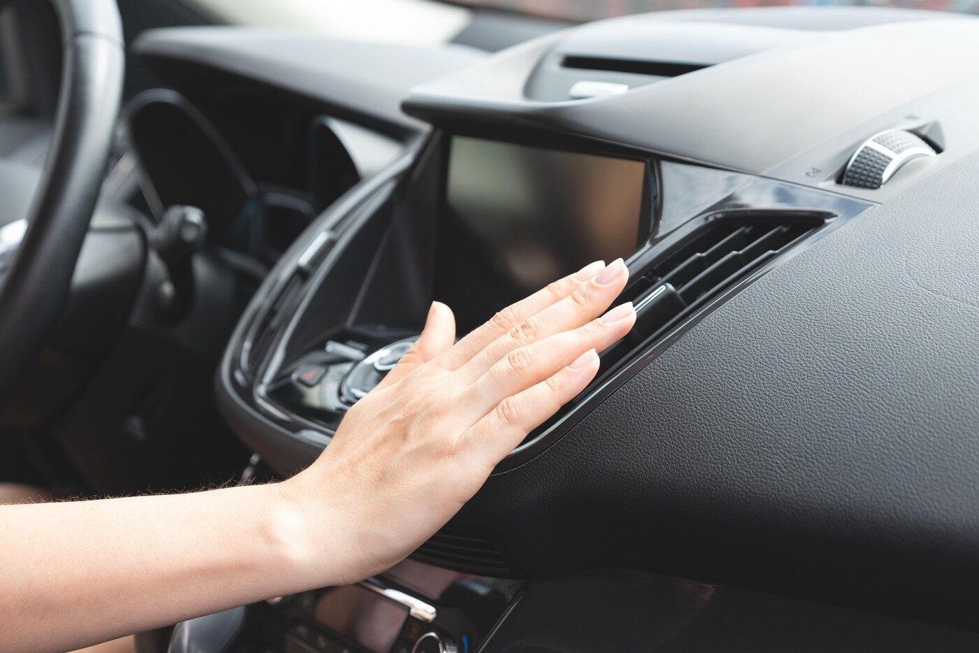 AC: Cât crește consumul mașinii la 40 de grade