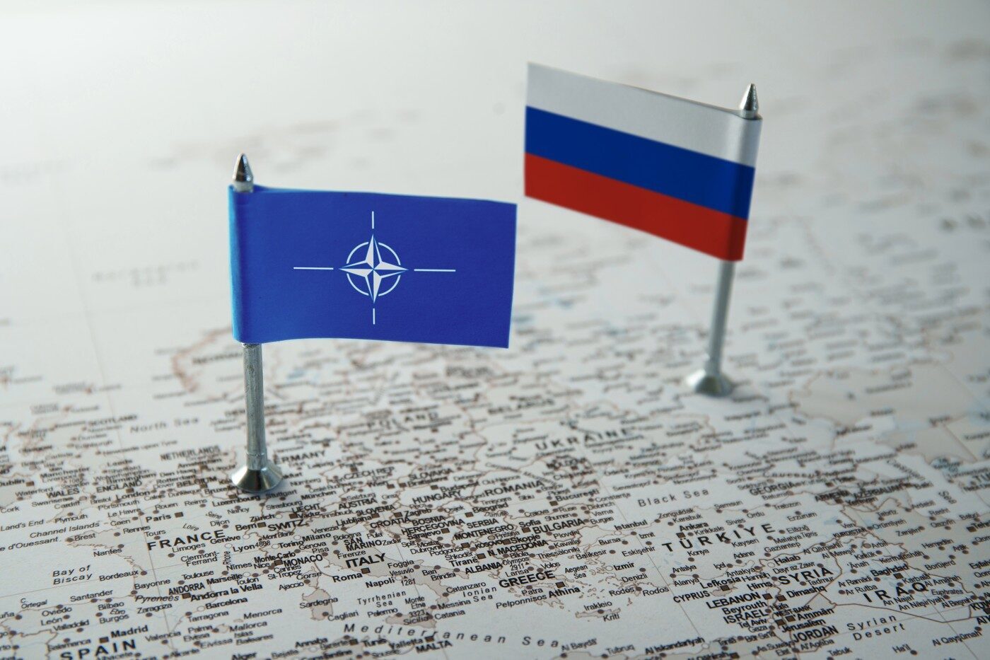 Europa vs. Rusia: Apărare fără SUA, cine ne protejează