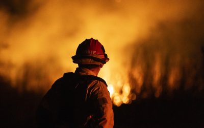 Pompier mort, trei răniți grav într-un accident