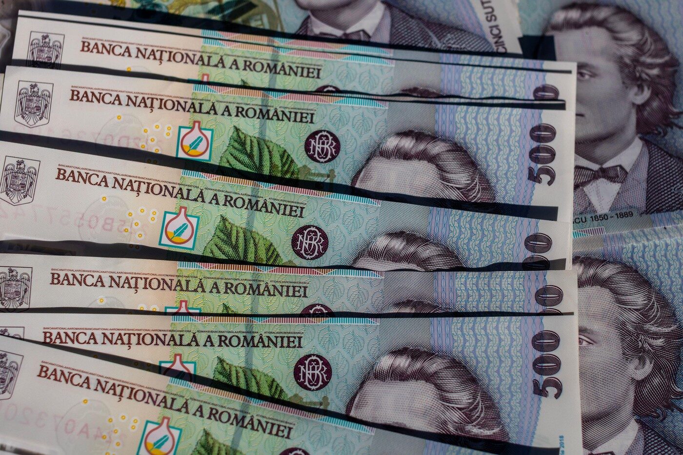 Top 20.000 lei/lună: Românii prosperă în aceste domenii