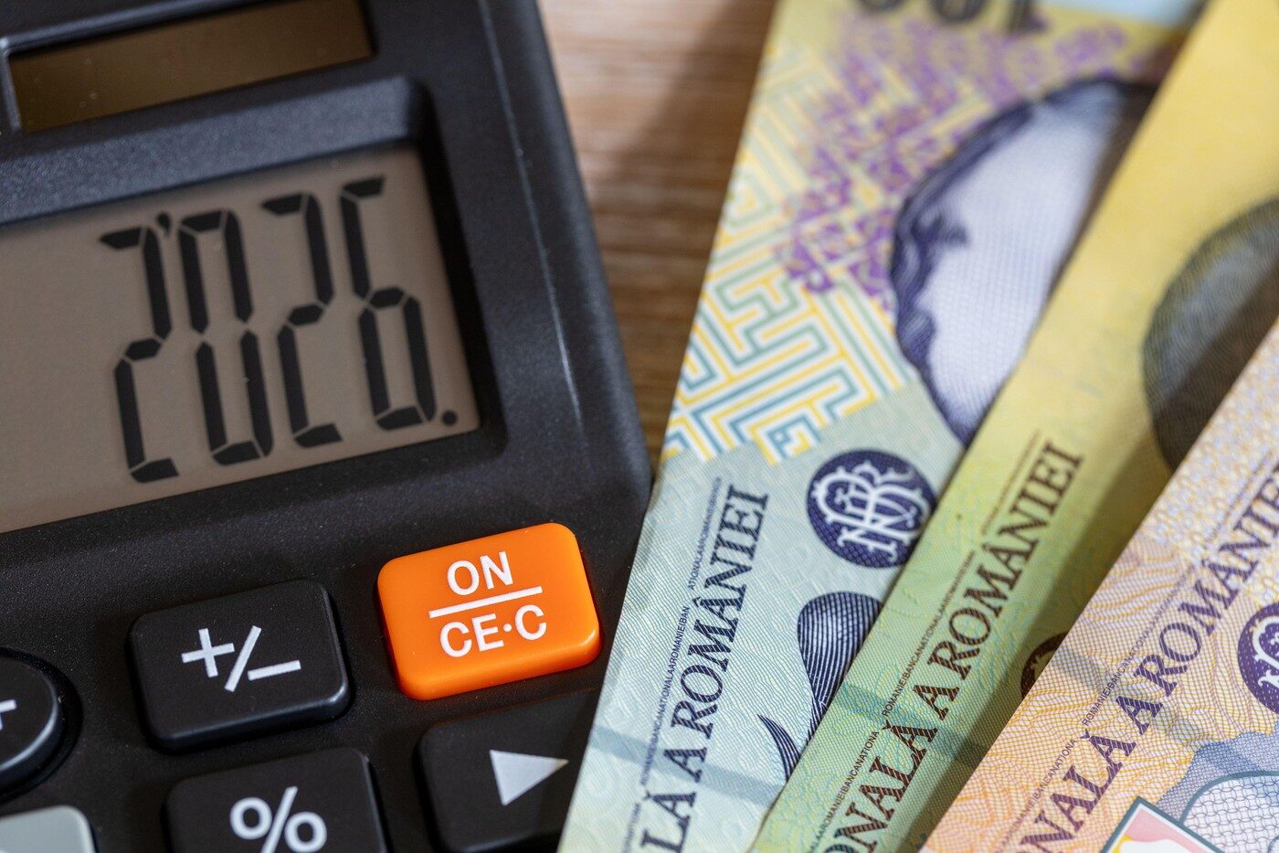 Salarii de peste 13.000 lei net: Domeniile-campioane în România 2026