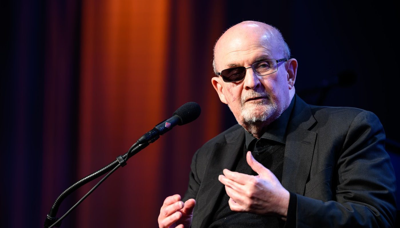 Rushdie: AI nu poate face UN SINGUR lucru. ZERO