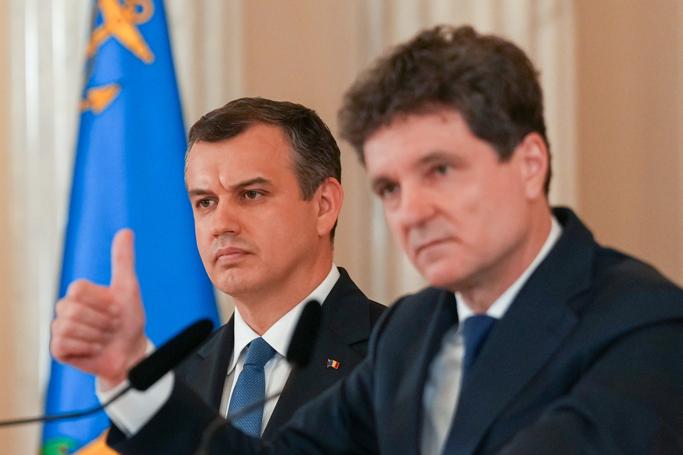 Tomac dezvăluie: Când va numi Nicușor Dan un nou PM