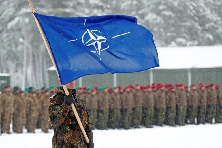 NATO: Dronele rusești în spațiul României, inacceptabile