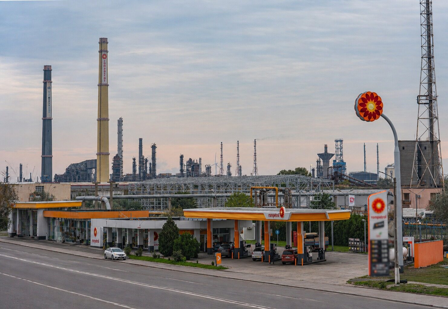 Rompetrol: Profit dublat și extindere agresivă