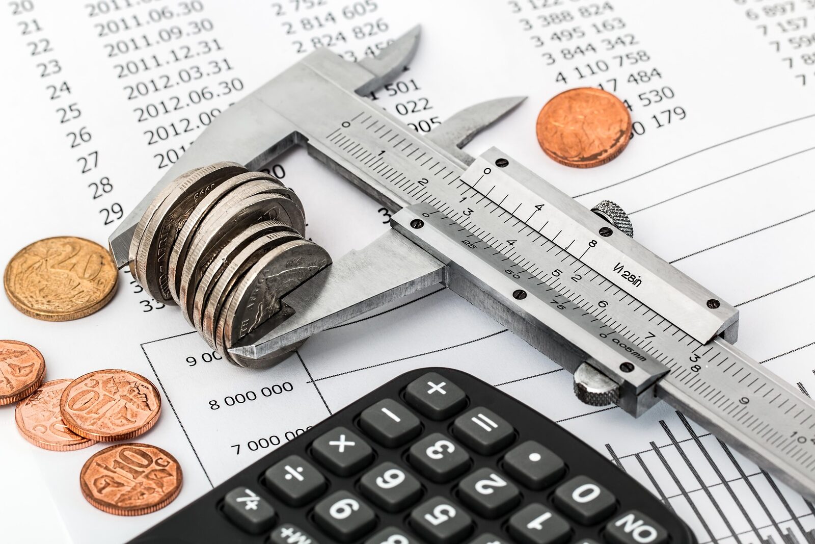 Economia României: Creștere infimă, depinde de toamna anului