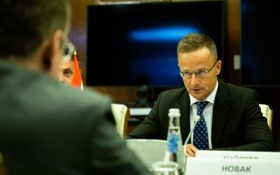 SZijjarto, anchetat de Parlament pentru noul job la chinezii BYD