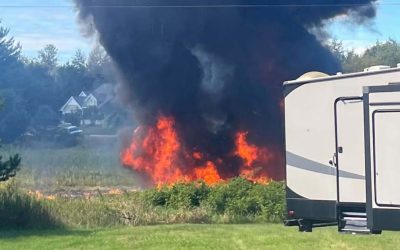 F-16 fighter jet crashes in residential area in northern Michigan