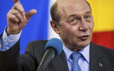 Băsescu: Aud olguţi de-ăştia care spun că Mureşan nu trăieşte în România. 80% din românii care lucrează la PE au casă, familie acolo