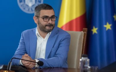 PNL cere explicații: Deplasarea de lux a lui Manole la Mykonos cu judecător CCR, Ponta, afaceriști
