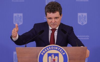 Edilii la stat scapă de incompatibilitate. Nicușor Dan a promulgat legea