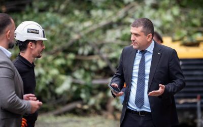 Radu Miruță, blocat o oră pe Valea Oltului: „Doar patru lucrau, restul priveau”