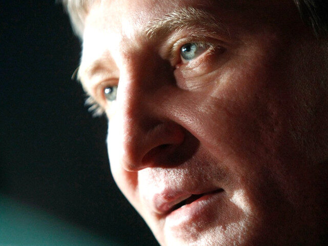 Akhmetov ajută românca mutilată de ruși