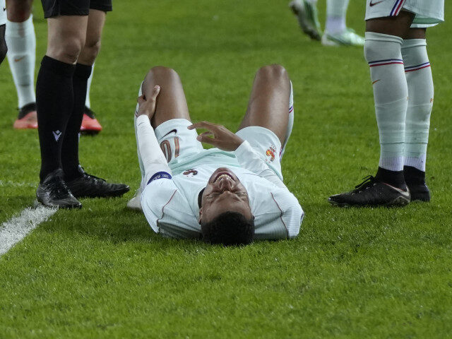 Mbappe, genunchiul rupt! Tragedie în Champions League