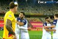 România: Fotbalist râde cu adversarul după înfrângere, imaginile spun tot